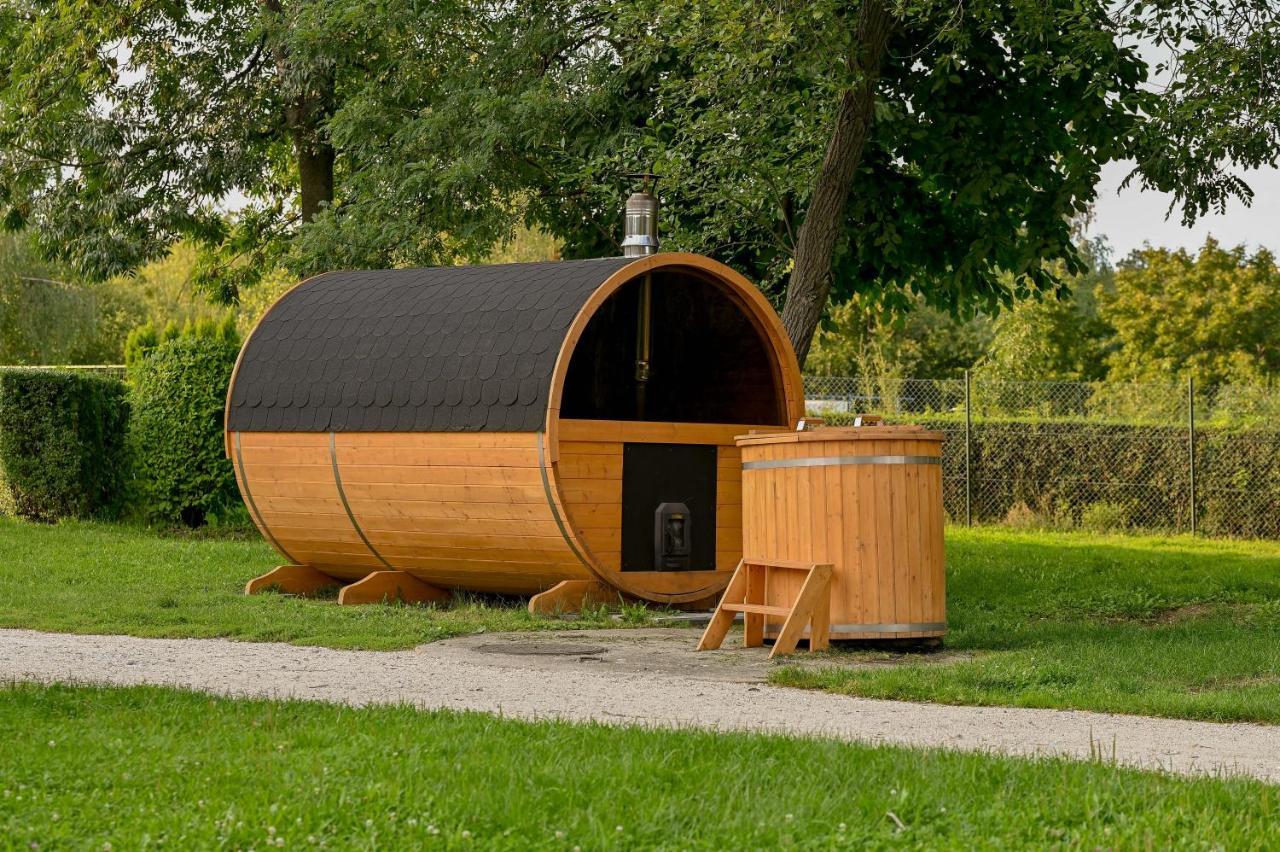Sulicamp Kompleks Wypoczynkowy Sulistrowice ภายนอก รูปภาพ