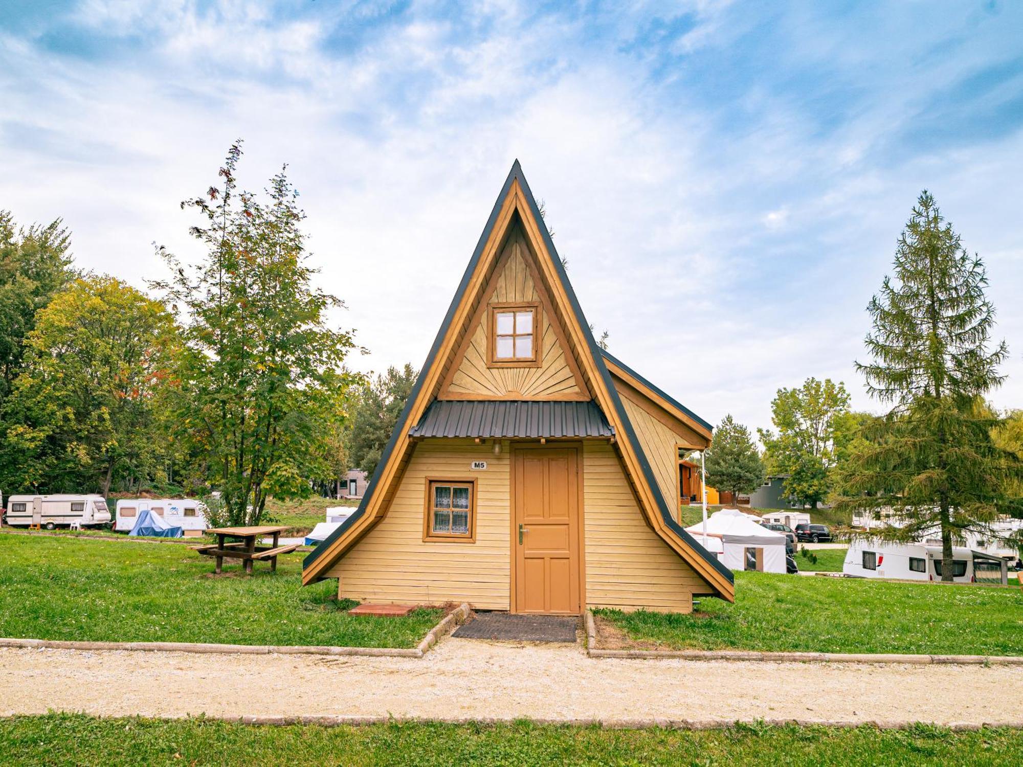 Sulicamp Kompleks Wypoczynkowy Sulistrowice ภายนอก รูปภาพ