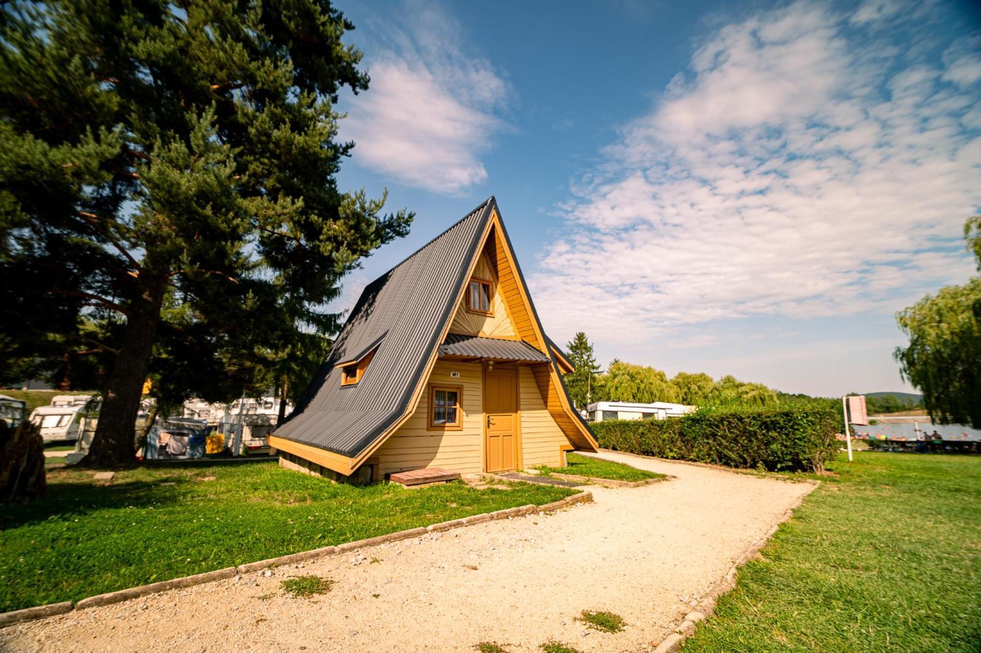 Sulicamp Kompleks Wypoczynkowy Sulistrowice ภายนอก รูปภาพ